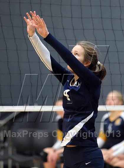 Thumbnail 1 in Oak Ridge vs. Nevada Union (Nor Cal Classic) photogallery.