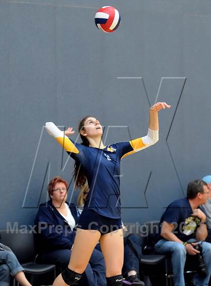 Thumbnail 2 in Oak Ridge vs. Nevada Union (Nor Cal Classic) photogallery.