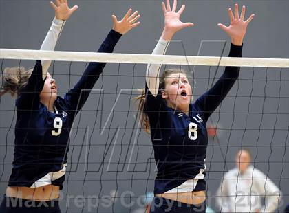 Thumbnail 1 in Oak Ridge vs. Nevada Union (Nor Cal Classic) photogallery.