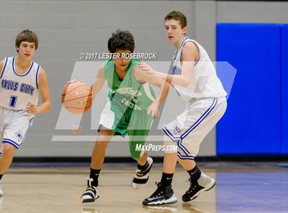 Thumbnail 2 in Woodsboro @ Falls City photogallery.