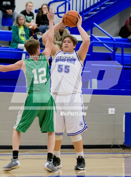 Thumbnail 2 in Woodsboro @ Falls City photogallery.