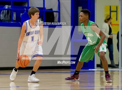 Thumbnail 3 in Woodsboro @ Falls City photogallery.