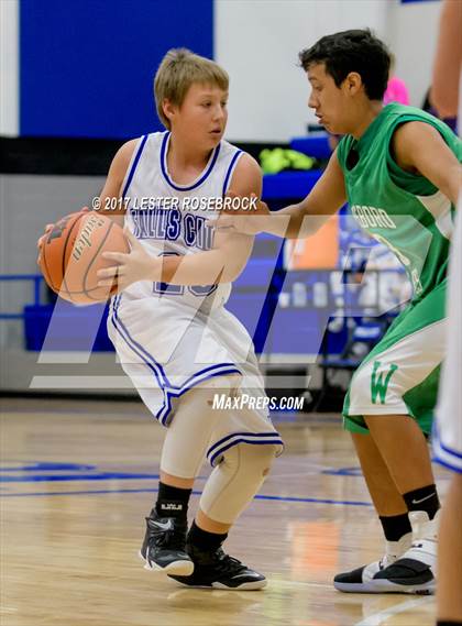 Thumbnail 3 in Woodsboro @ Falls City photogallery.
