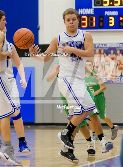 Thumbnail 3 in Woodsboro @ Falls City photogallery.