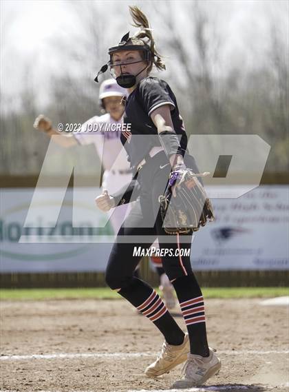 Thumbnail 1 in Brandon @ Lewisburg photogallery.