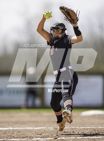Thumbnail 3 in Brandon @ Lewisburg photogallery.