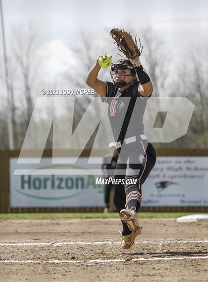 Thumbnail 2 in Brandon @ Lewisburg photogallery.
