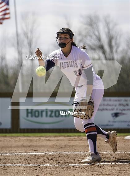 Thumbnail 2 in Brandon @ Lewisburg photogallery.