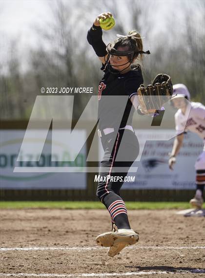Thumbnail 3 in Brandon @ Lewisburg photogallery.