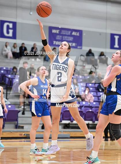 Thumbnail 1 in Anthony Wayne vs. Twinsburg (OHSAA Division 2 Regional Semifinal) photogallery.