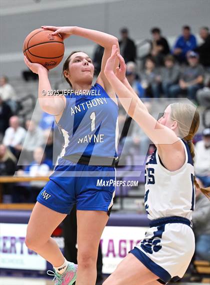 Thumbnail 1 in Anthony Wayne vs. Twinsburg (OHSAA Division 2 Regional Semifinal) photogallery.