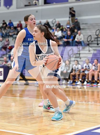 Thumbnail 1 in Anthony Wayne vs. Twinsburg (OHSAA Division 2 Regional Semifinal) photogallery.