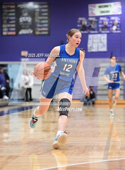 Thumbnail 1 in Anthony Wayne vs. Twinsburg (OHSAA Division 2 Regional Semifinal) photogallery.