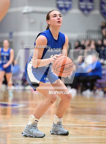 Thumbnail 2 in Anthony Wayne vs. Twinsburg (OHSAA Division 2 Regional Semifinal) photogallery.