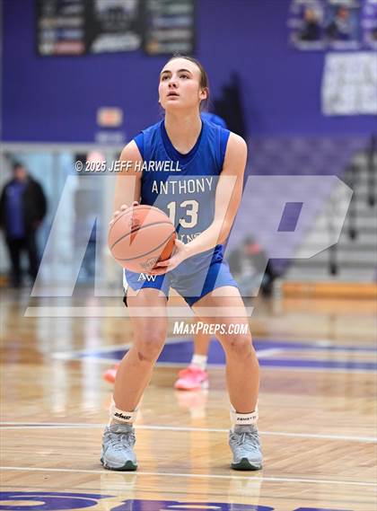 Thumbnail 2 in Anthony Wayne vs. Twinsburg (OHSAA Division 2 Regional Semifinal) photogallery.