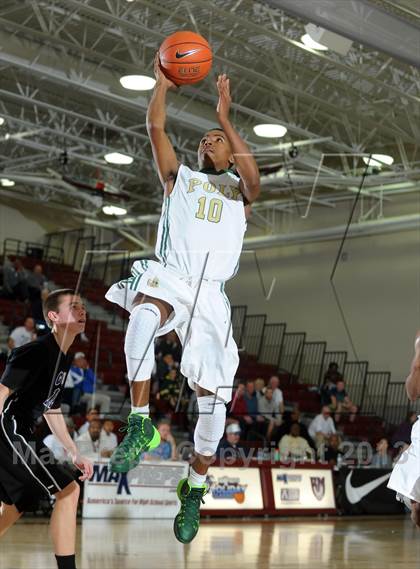 Thumbnail 2 in Long Beach Poly vs. Christian Brothers (MaxPreps Holiday Classic) photogallery.