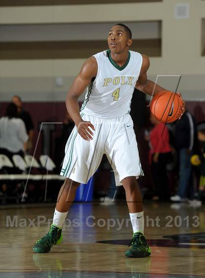 Thumbnail 3 in Long Beach Poly vs. Christian Brothers (MaxPreps Holiday Classic) photogallery.