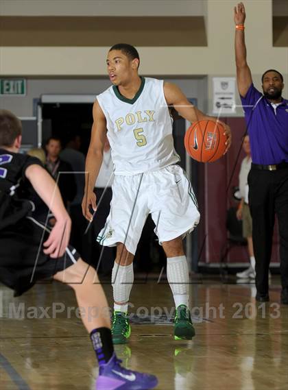 Thumbnail 3 in Long Beach Poly vs. Christian Brothers (MaxPreps Holiday Classic) photogallery.