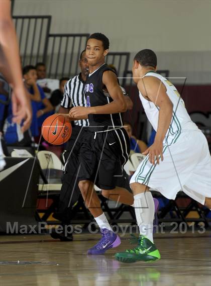 Thumbnail 2 in Long Beach Poly vs. Christian Brothers (MaxPreps Holiday Classic) photogallery.