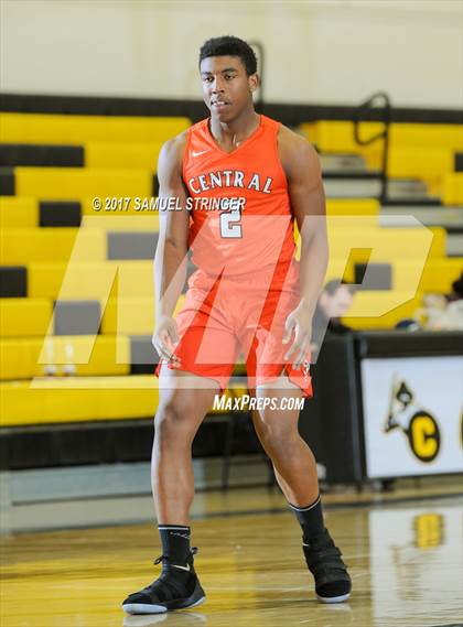 Thumbnail 2 in Central vs. Lincoln (Warren Morse Memorial Showcase) photogallery.