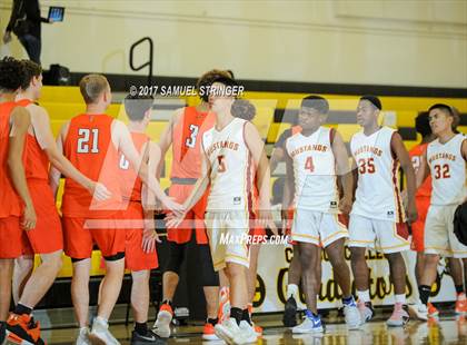 Thumbnail 3 in Central vs. Lincoln (Warren Morse Memorial Showcase) photogallery.