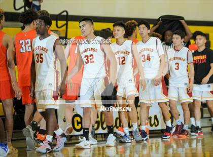 Thumbnail 1 in Central vs. Lincoln (Warren Morse Memorial Showcase) photogallery.