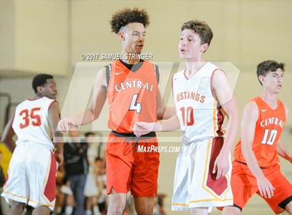 Thumbnail 1 in Central vs. Lincoln (Warren Morse Memorial Showcase) photogallery.
