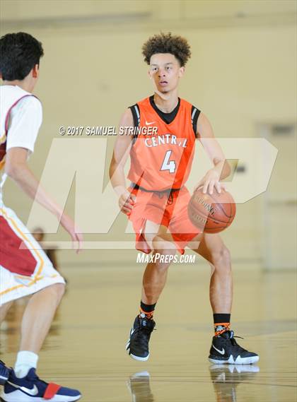 Thumbnail 3 in Central vs. Lincoln (Warren Morse Memorial Showcase) photogallery.