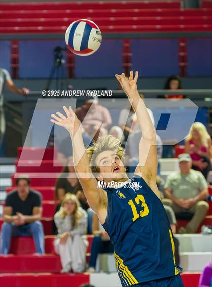 Thumbnail 1 in Stargate School vs. Denver Waldorf (CHSAA 4A Round 2) photogallery.