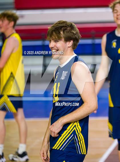 Thumbnail 3 in Stargate School vs. Denver Waldorf (CHSAA 4A Round 2) photogallery.