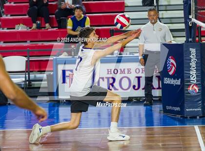 Thumbnail 1 in Stargate School vs. Denver Waldorf (CHSAA 4A Round 2) photogallery.