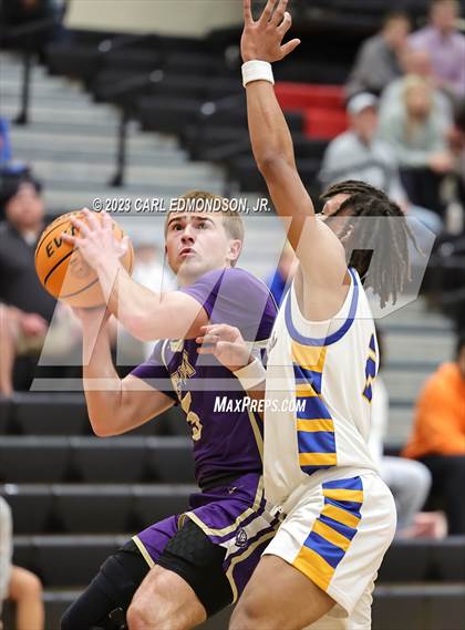 Thumbnail 2 in Christ Presbyterian Academy vs. Goodpasture Christian photogallery.