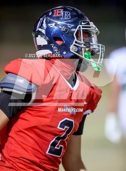 Thumbnail 1 in Tehachapi @ East Bakersfield photogallery.