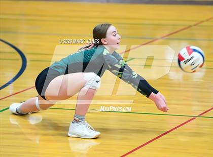 Thumbnail 1 in Deer Valley vs. Flagstaff (AIA 4A Quarterfinal) photogallery.