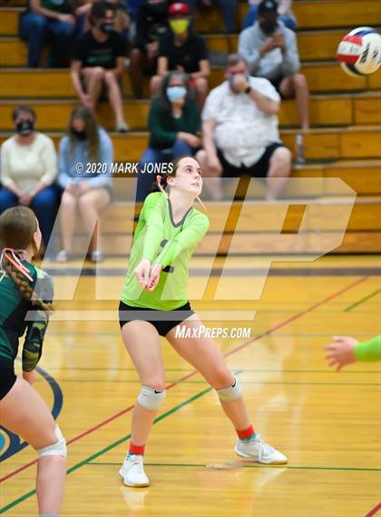 Thumbnail 1 in Deer Valley vs. Flagstaff (AIA 4A Quarterfinal) photogallery.