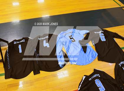 Thumbnail 2 in Deer Valley vs. Flagstaff (AIA 4A Quarterfinal) photogallery.