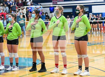 Thumbnail 2 in Deer Valley vs. Flagstaff (AIA 4A Quarterfinal) photogallery.