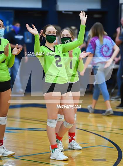 Thumbnail 1 in Deer Valley vs. Flagstaff (AIA 4A Quarterfinal) photogallery.