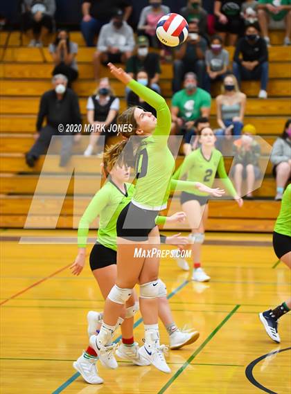 Thumbnail 1 in Deer Valley vs. Flagstaff (AIA 4A Quarterfinal) photogallery.