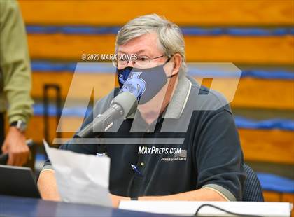 Thumbnail 1 in Deer Valley vs. Flagstaff (AIA 4A Quarterfinal) photogallery.