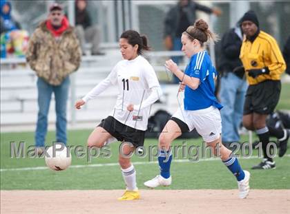 Thumbnail 3 in River City vs. Pioneer photogallery.