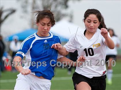 Thumbnail 2 in River City vs. Pioneer photogallery.