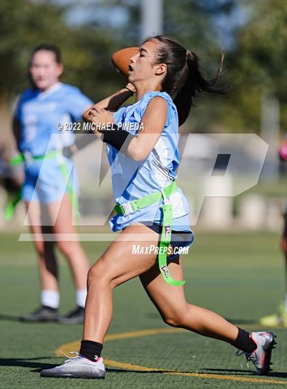 Thumbnail 1 in Saint Joseph vs University photogallery.