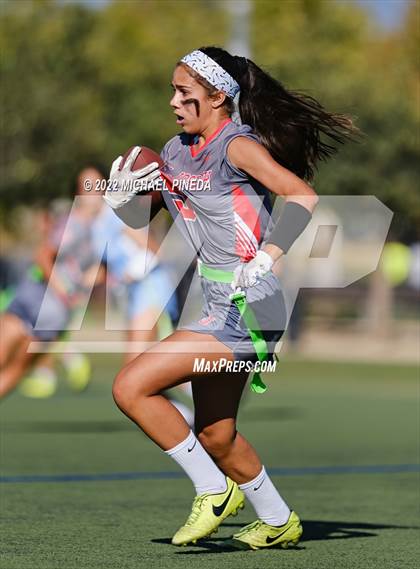 Thumbnail 1 in Saint Joseph vs University photogallery.