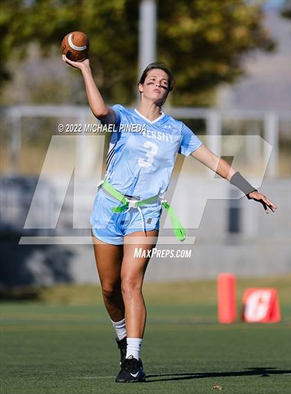 Thumbnail 3 in Saint Joseph vs University photogallery.