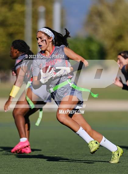 Thumbnail 1 in Saint Joseph vs University photogallery.