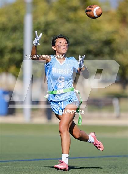 Thumbnail 2 in Saint Joseph vs University photogallery.