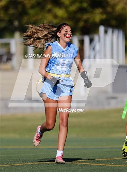 Thumbnail 2 in Saint Joseph vs University photogallery.