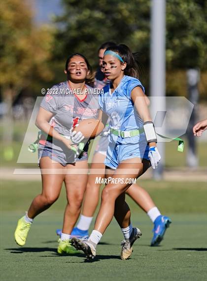 Thumbnail 3 in Saint Joseph vs University photogallery.