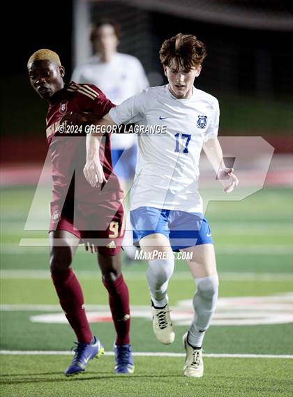 Thumbnail 2 in Midlothian vs Saginaw (UIL 5A Soccer Regional Quarter Finals) photogallery.